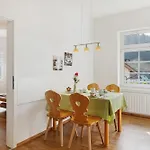 Dietsche *