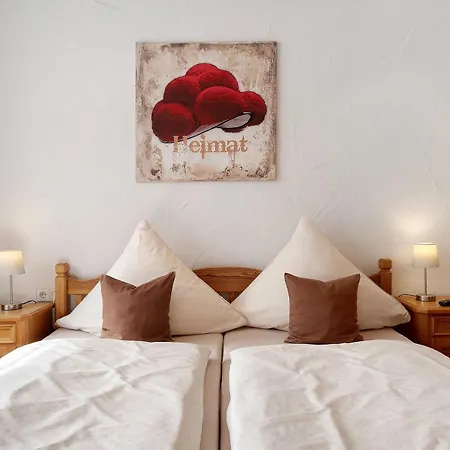 Dietsche Apartment *